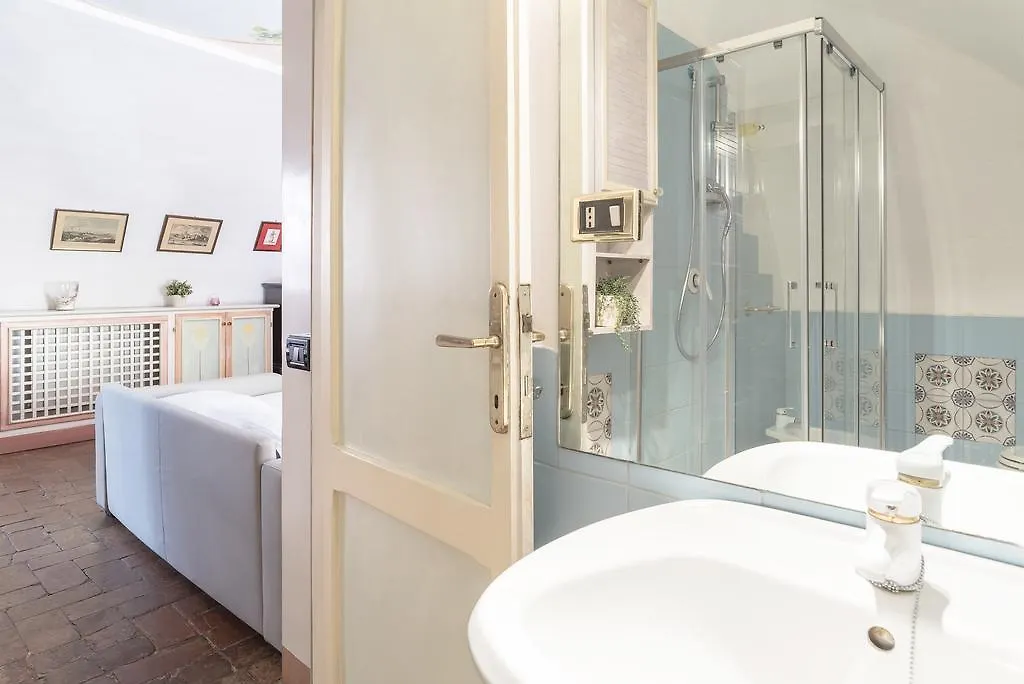 Piazza Colonna Apartment - Charme Holidays Rome