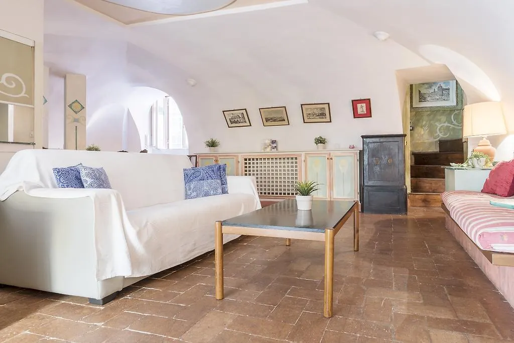 Piazza Colonna Apartment - Charme Holidays Rome 0*,